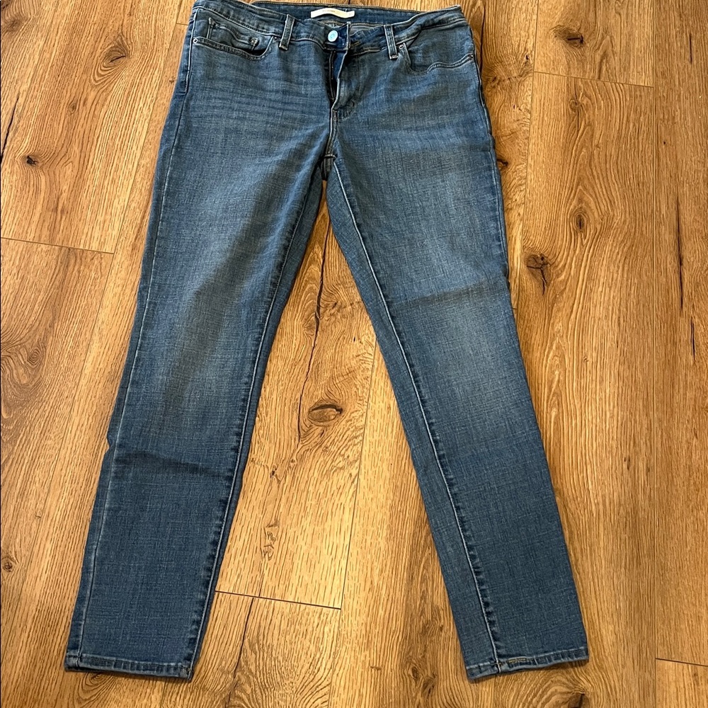 Levi’s 711 31W 30L medium blue jeans skinny fit EUC